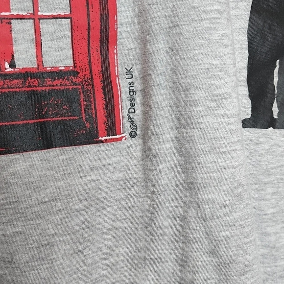 London Calling God Save the Queen UK Designs Women's Grey T-Shirt Size Medium - Picture 3 of 5